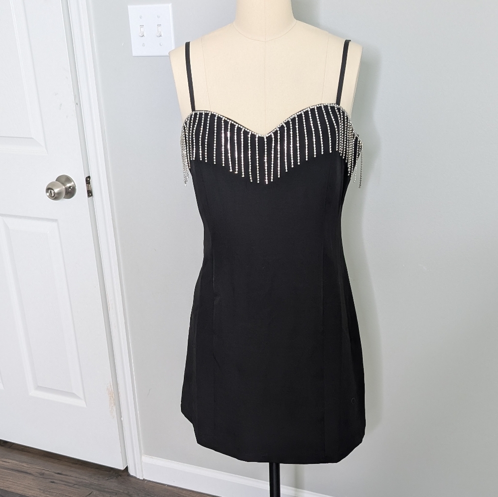 MOD Black Dress Silver Fringe Heart Neckline Size Large